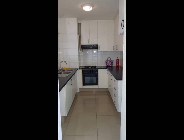 2 BEDROOM FLAT RENTED IN MORNINGSIDE